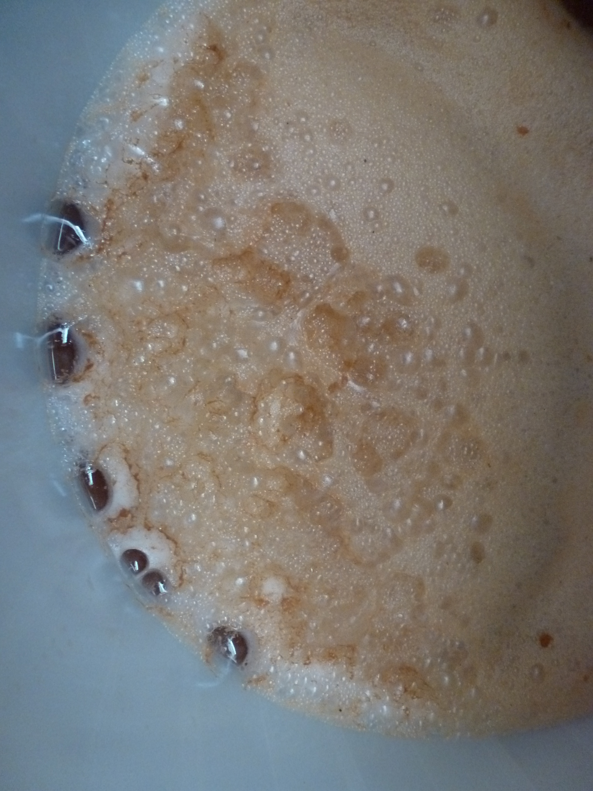 Rocky head formed during fermentation