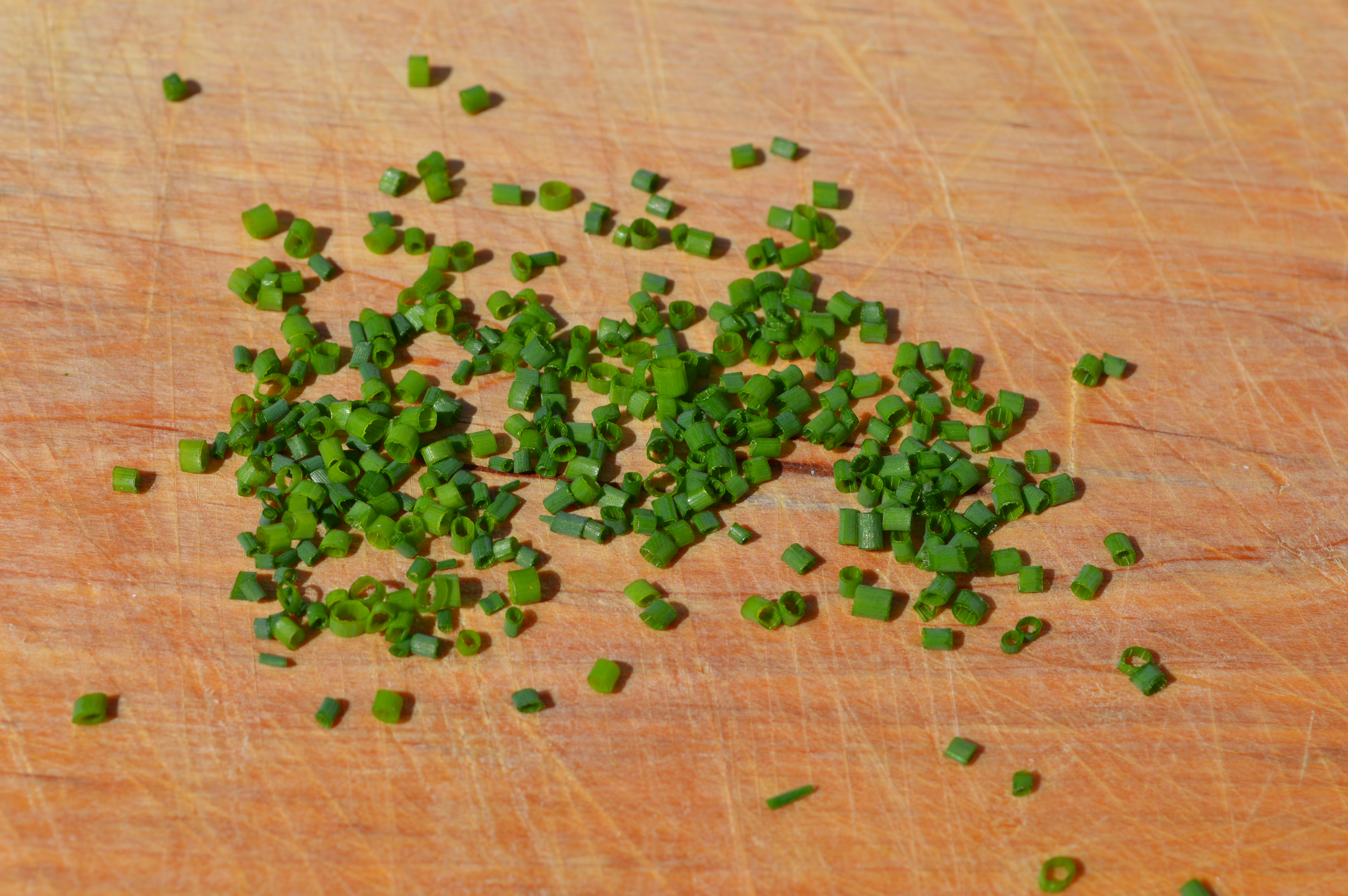 Chopped chives: happy green confetti